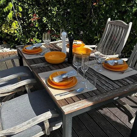 Saras Weinchalet Tatil Evi *
